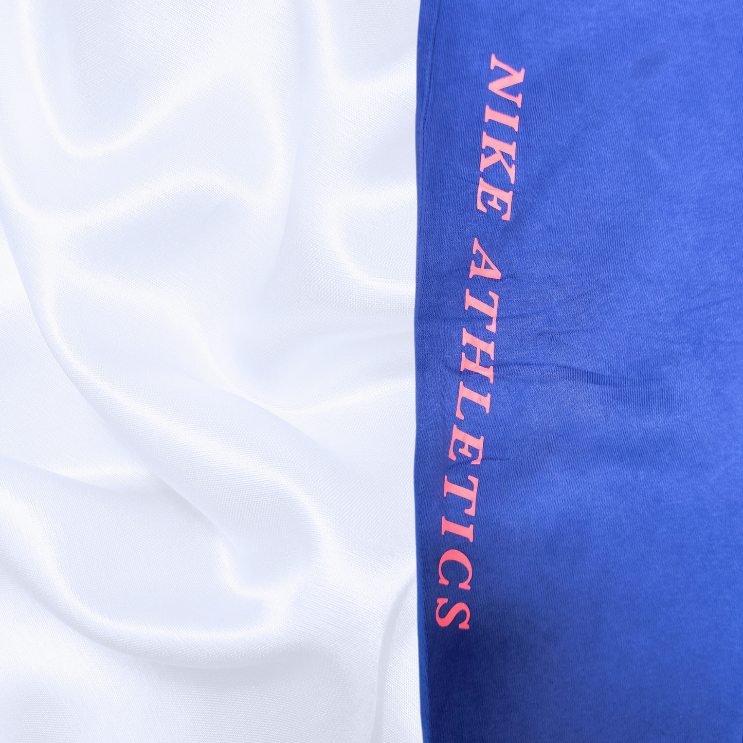 Buzo Nike Sportswear Club Fleece Niña Talla XL